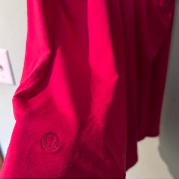 Lululemon Pink Racerback Tank Top Size Medium - Picture 4 of 4